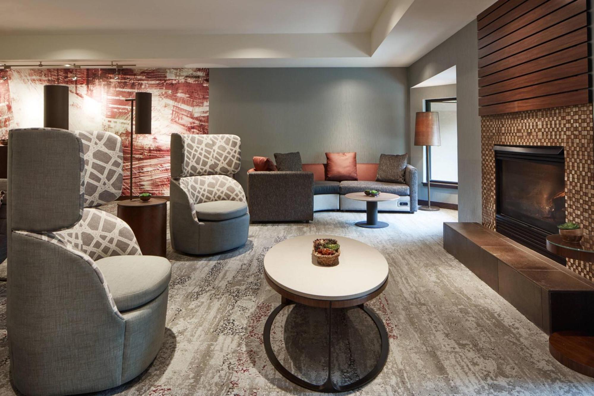 Courtyard By Marriott Portland Southeast/Clackamas Exterior foto